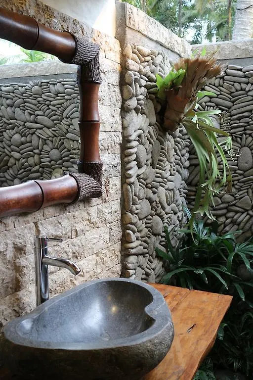 **  Green House Guest House Ubud  Indonesia